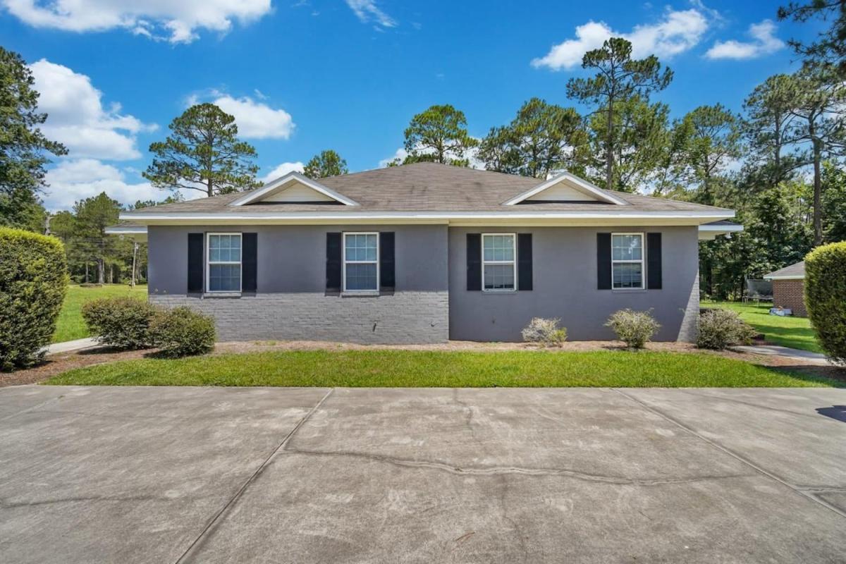Charming Gray Home- 5 Mins From Gsu! Statesboro Esterno foto